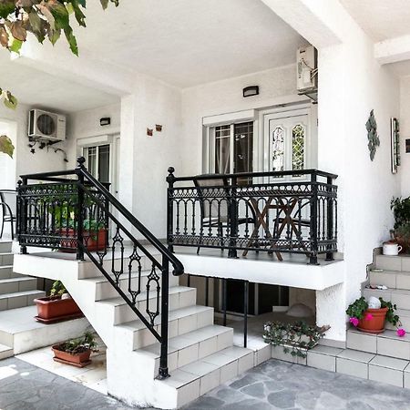 Anthos Apartments Лименас Екстериор снимка