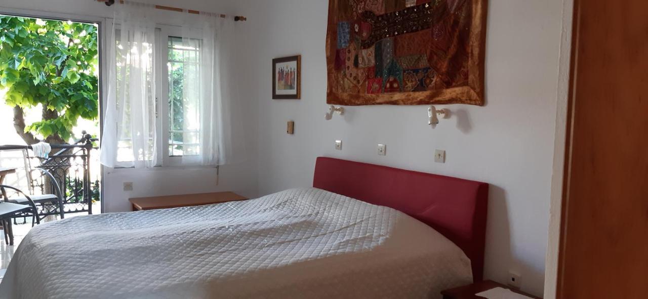Anthos Apartments Лименас Екстериор снимка
