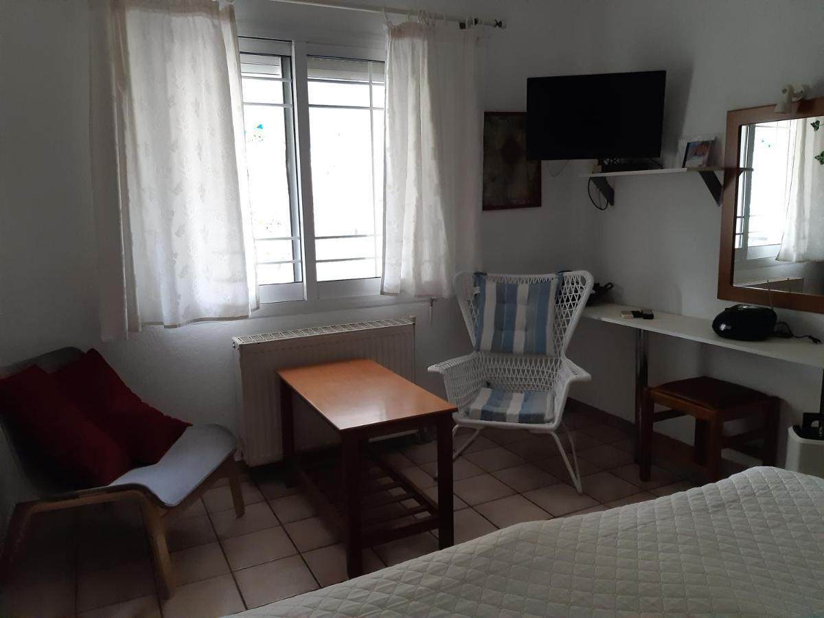 Anthos Apartments Лименас Екстериор снимка