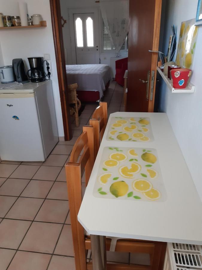 Anthos Apartments Лименас Екстериор снимка